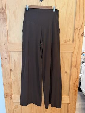 OFFLINE By Aerie Real Me XTRA High
Waisted Trouser Brown Large